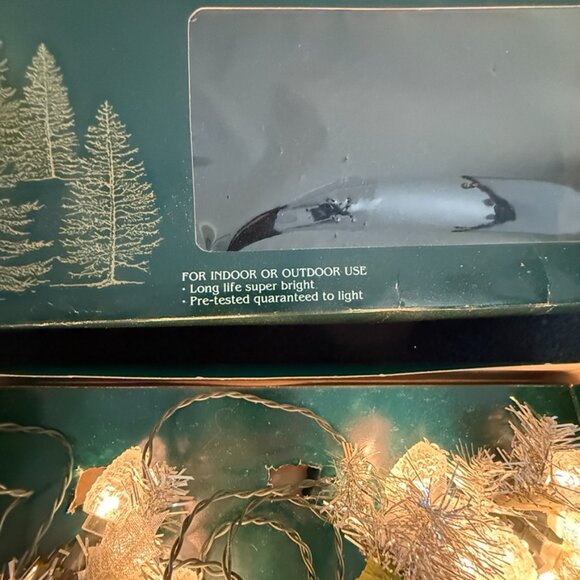 Set 2 Vtg Nature Clusters White Glitter Plastic Pinecone Christmas Light String - Picture 5 of 13